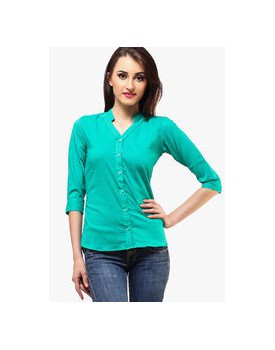 Green casual shirt