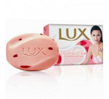 Lux Strawberry & Cream Bathing Soap